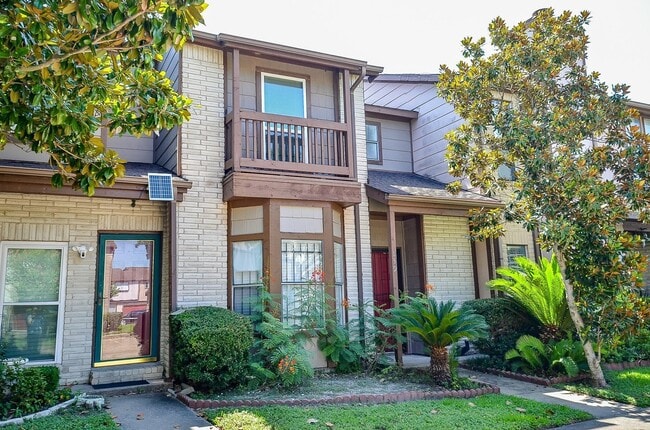 Photo - 12300 Brookglade Cir
