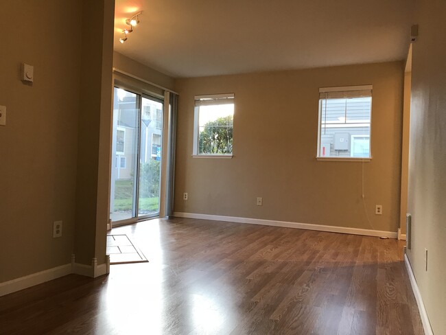 Photo - 5300 Harbour Pointe Blvd Unidad 302H