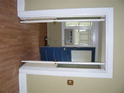 Photo - 112 N Hager Ave