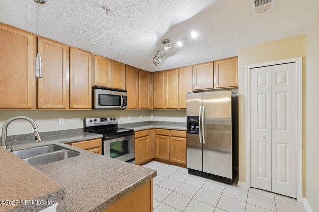 Photo - 7067 Deer Lodge Cir Unit 106
