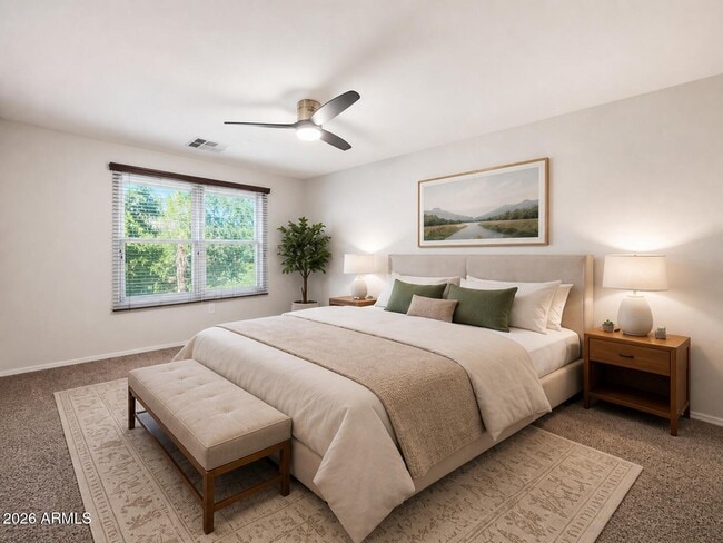 Photo - 2250 E Wayland Dr