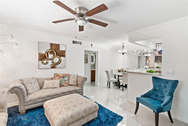 Photo - 2151 NE 68th St