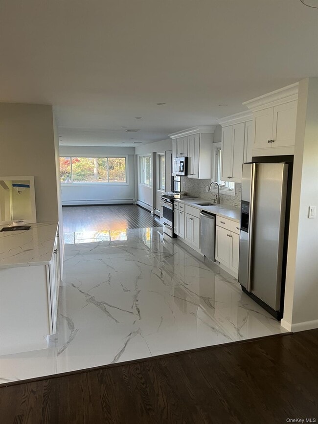 Photo - 6 Oakridge Dr
