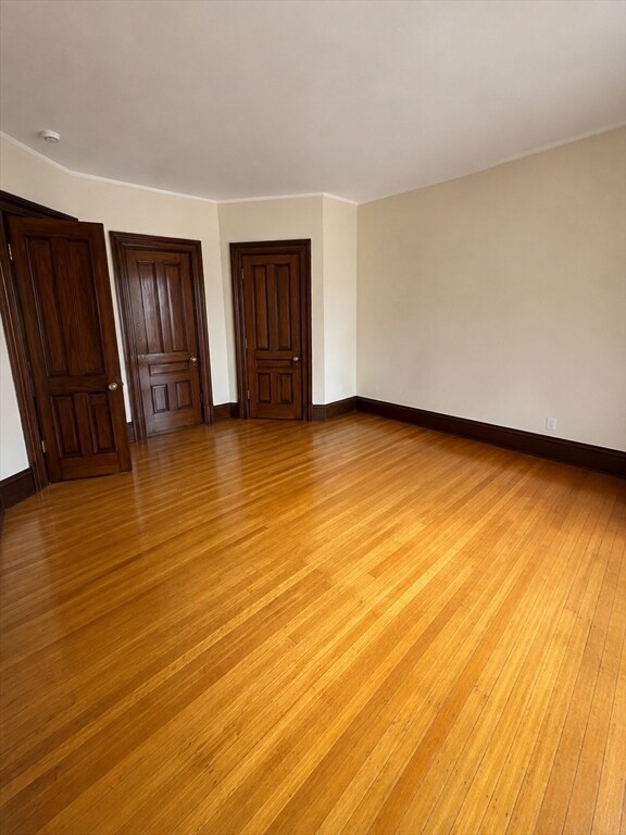 Photo - 305 Beacon St Unit 3