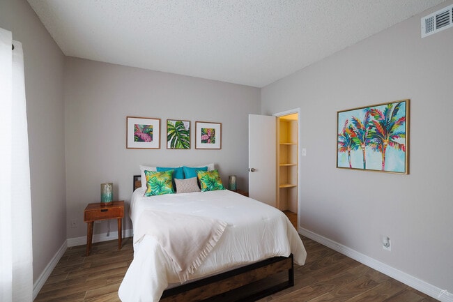 The Palms at Westheimer
