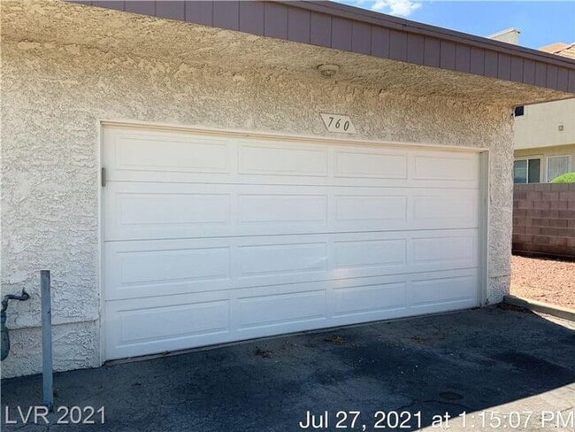 Building Photo - COMING SOON -- Ready no later than Mid-April