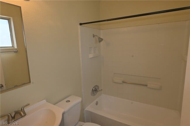Photo - 3021 E Carey Ave Unit 2