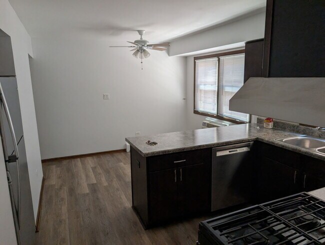 Photo - 2411 N 77th Ct Unit 1