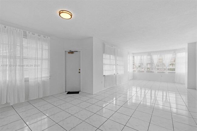 Photo - 1965 S Ocean Dr Unit MS