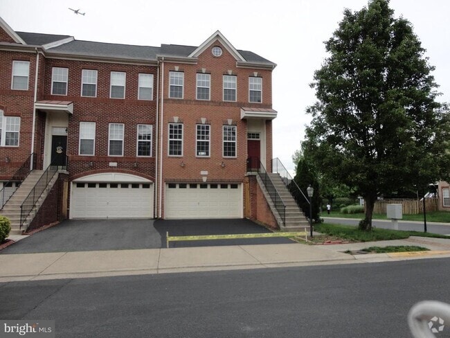 Building Photo - 41910 Beryl Terrace Rental