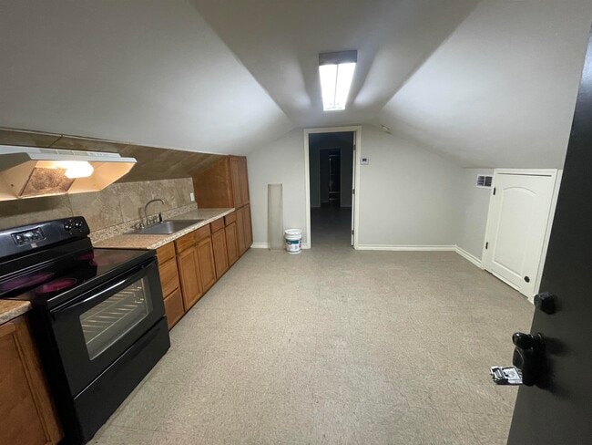 Photo - 2202 O'Kane St Unit 10
