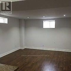 Photo - 33 Little Britain Cres