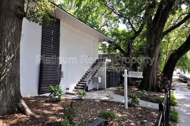 Building Photo - 711 Argonne Ave NE Unit 8 Rental