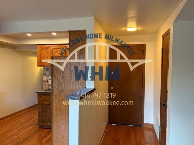 Photo - 1631 E Belleview Pl