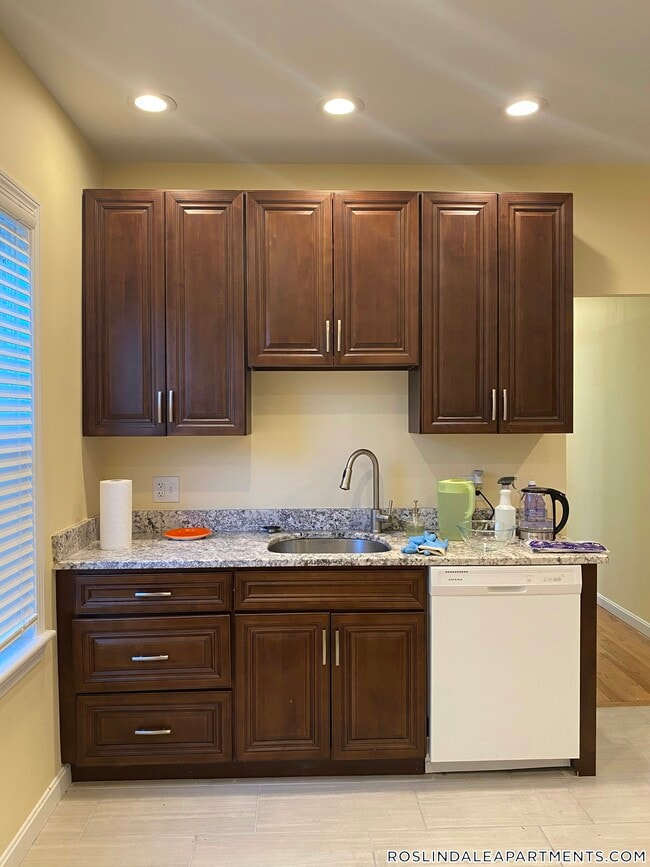 Photo - 50 Jewett St Unit 2