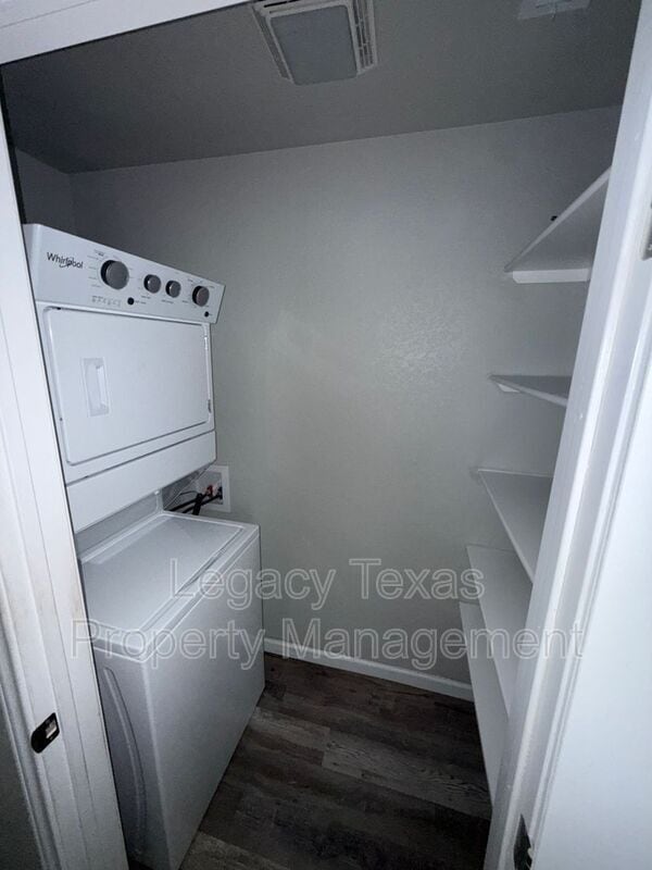 Photo - 101-2 Hill Ln