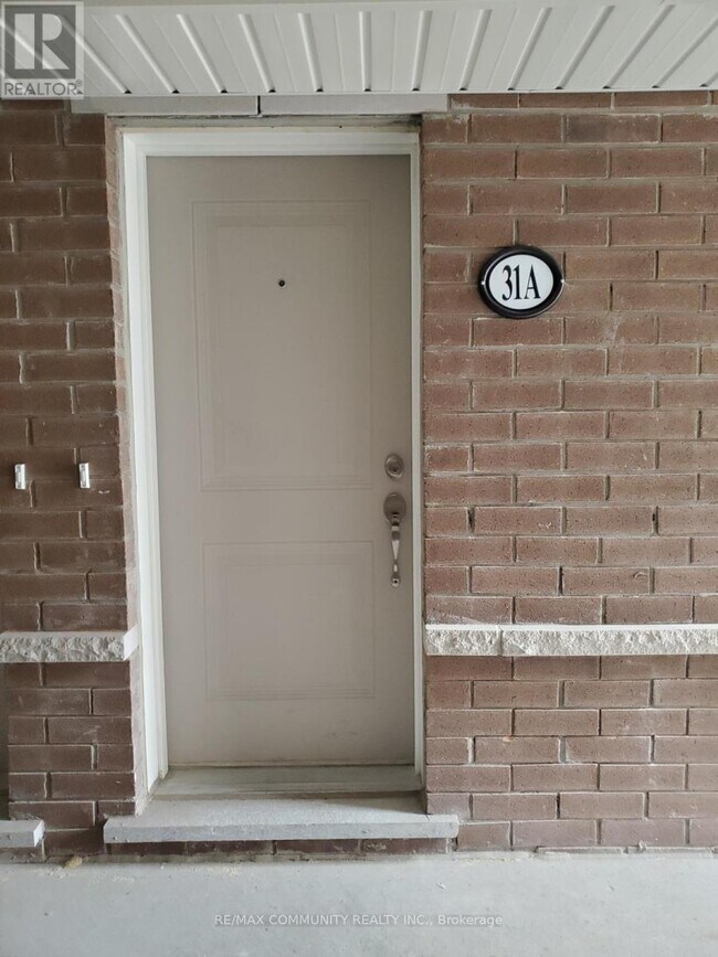 Photo - 31 Luzon Ave