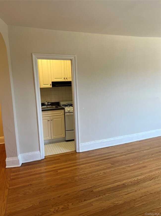 Photo - 1273 North Ave Unit Ent #1,Apt. 6F