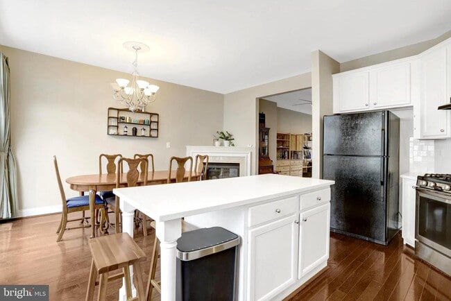 Photo - 2342 Huntington Station Ct