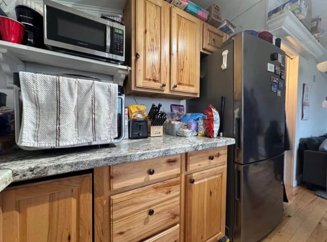 Photo - 18 Old Hollis Rd