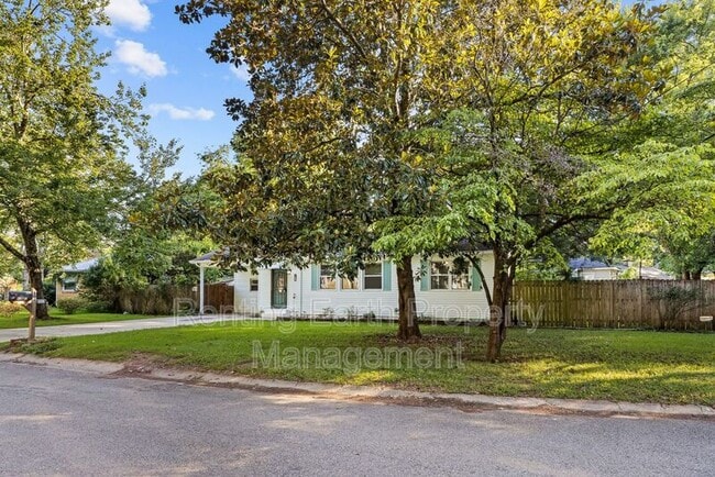 Photo - 604 Annie Laura Dr