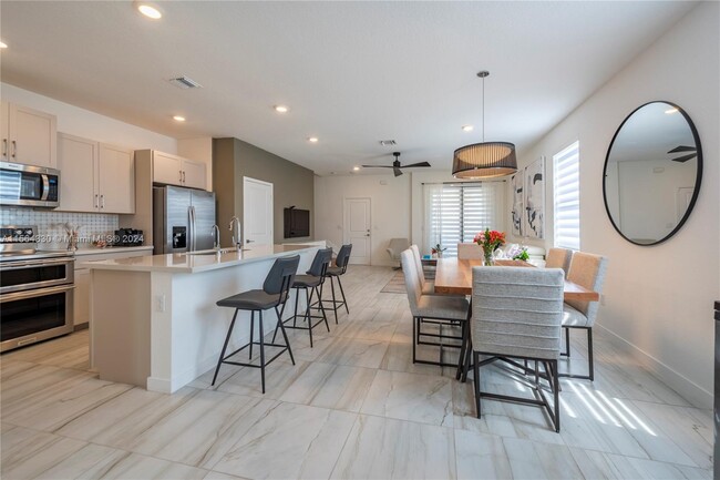 Photo - 381 NW 17th St Townhome