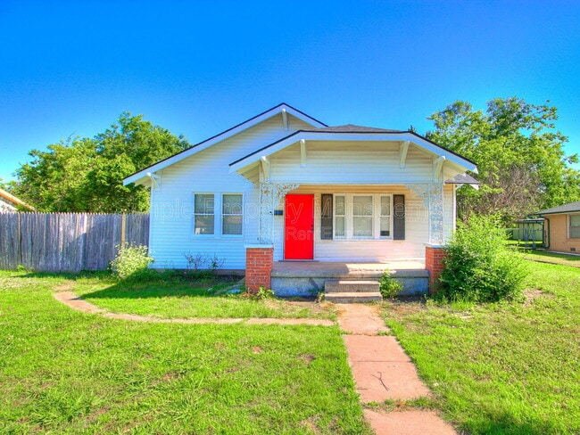 Building Photo - 912 NW 98th St