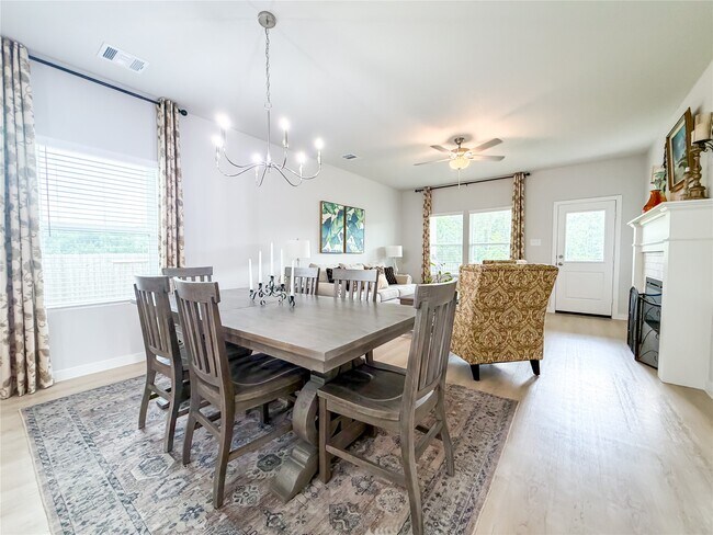 Photo - 130 Alset Dr