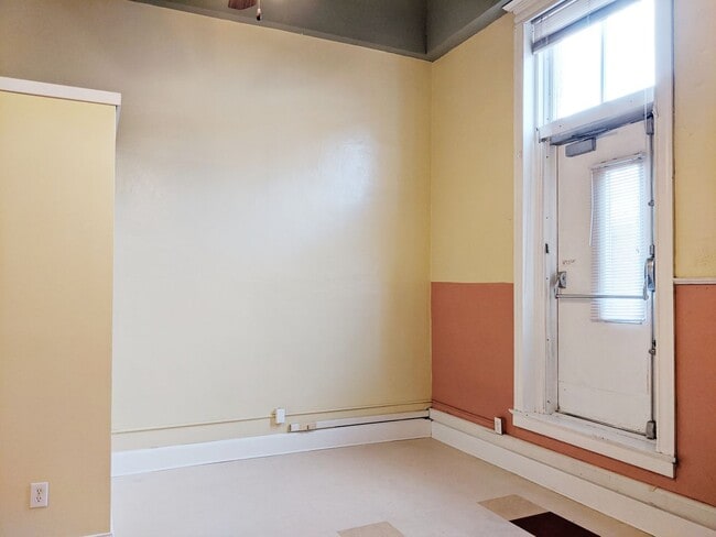 Photo - Redmen - Residential