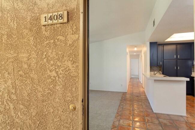 Photo - AVAIALBLE NOW! 3 BED / 2 BATH Condo in Cat...