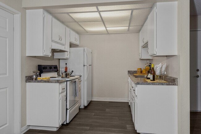 El Sereno Apartments