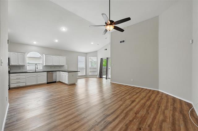 Photo - 7464 Maroon Dr