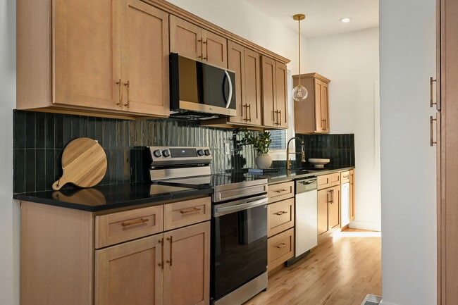 Photo - 2331 Belleview Ave