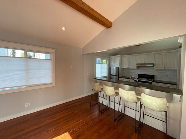 Photo - 422 Ashland Ave Unidad A