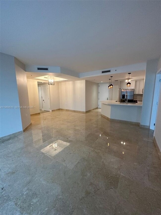 801 Brickell Key Blvd