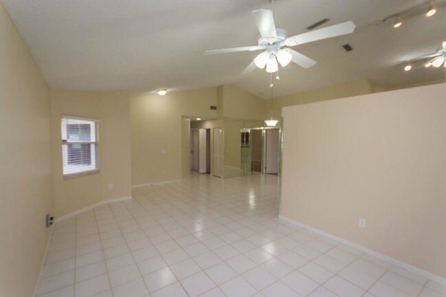 Photo - 1333 E Glen Oak Rd