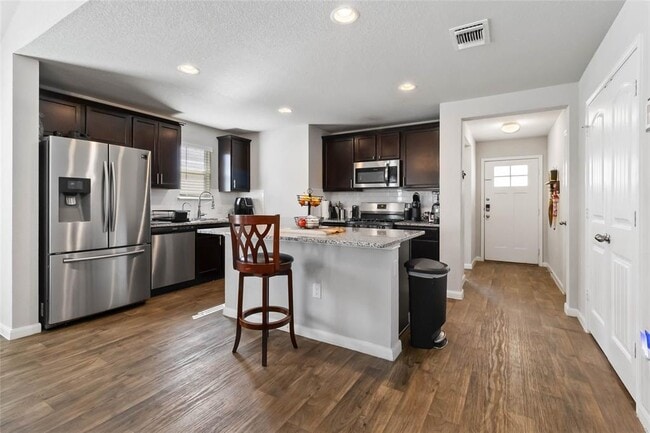 Photo - 114 Groves Ln