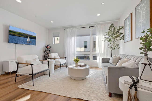 Photo - 18007 3rd Ave NE