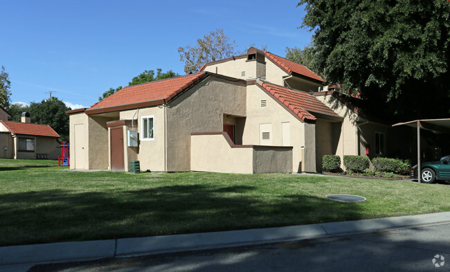 New Zion Manor - New Zion Manor Apartments