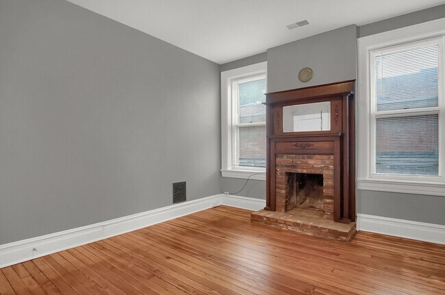 Photo - 2927 Magnolia Ave Unit 2927A - 876