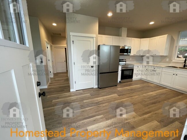 Photo - NEW CONSTRUCTION!