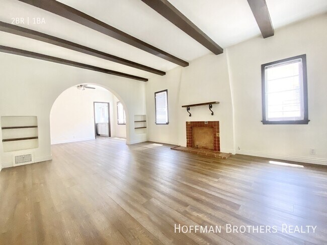 Photo - 362 1/2 N Sierra Bonita Ave-