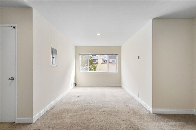 Photo - 2234 Santa Clara Ave Unit 2234 Santa Clara Ave #B - LU
