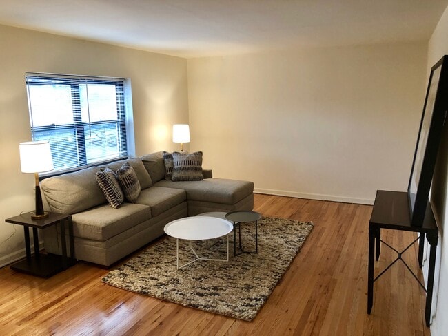 Photo - 223 Prospect Ave Unidad E