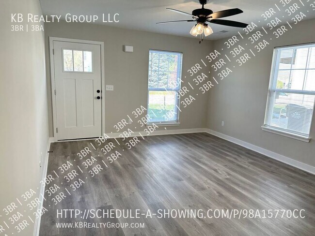Photo - Brand New 3 Bed Duplex in Downtown Blue Sp...