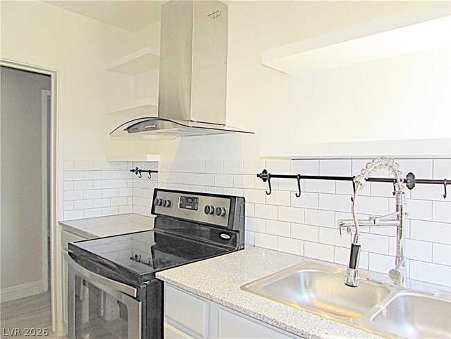 Photo - 405 S 15th St