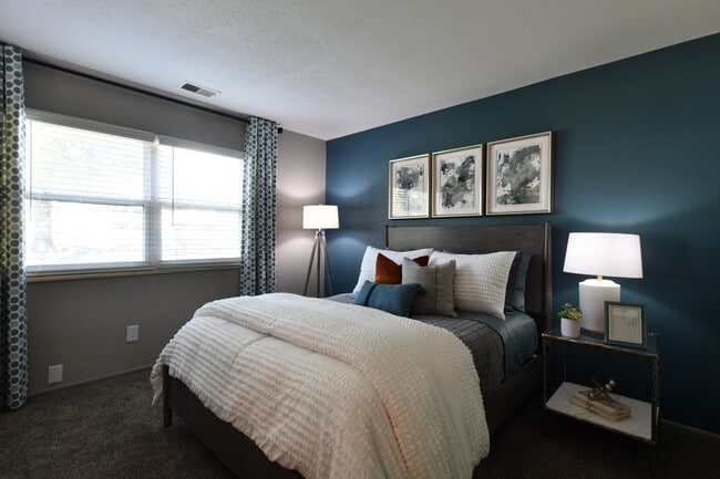 Cozy bedroom with carpet