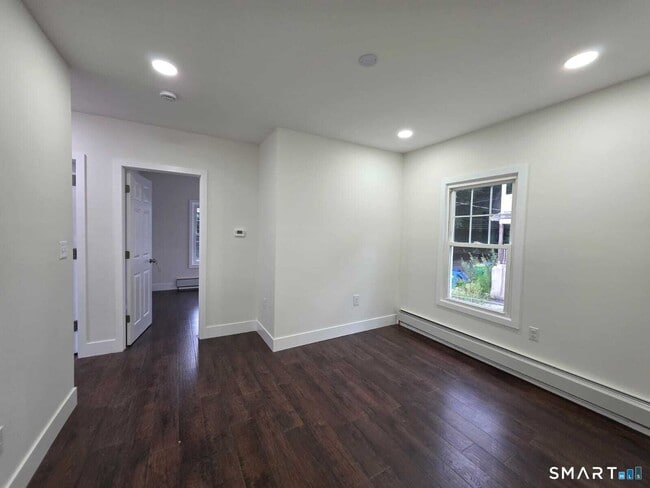 8 Marley Pl Unit 1st Floor