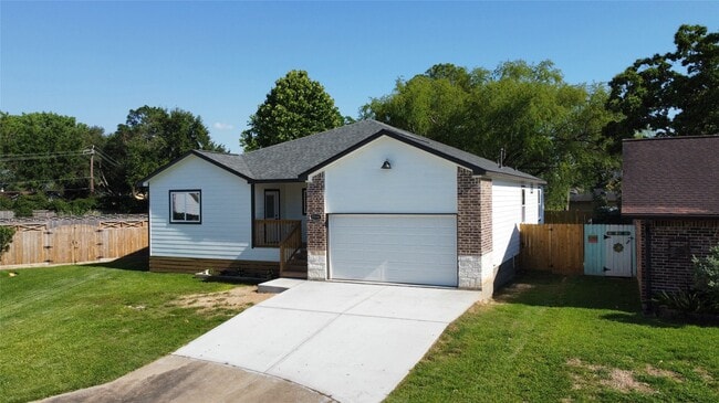 Photo - 11514 Quincewood Dr