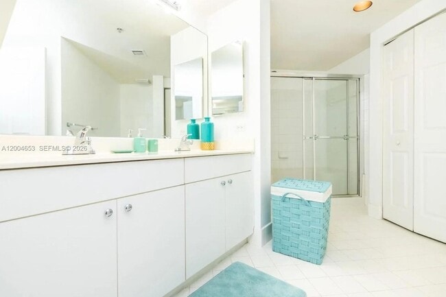 Photo - 17145 N Bay Rd Unit 4311